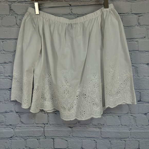 Forever 21 Womens Cold Shoulder Broderie Anglaise Lace Blouse, Size Small, White - Picture 1 of 8